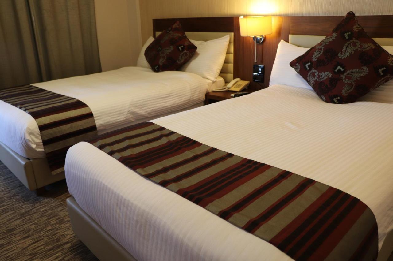 Mamba Point Hotel Монровия Экстерьер фото