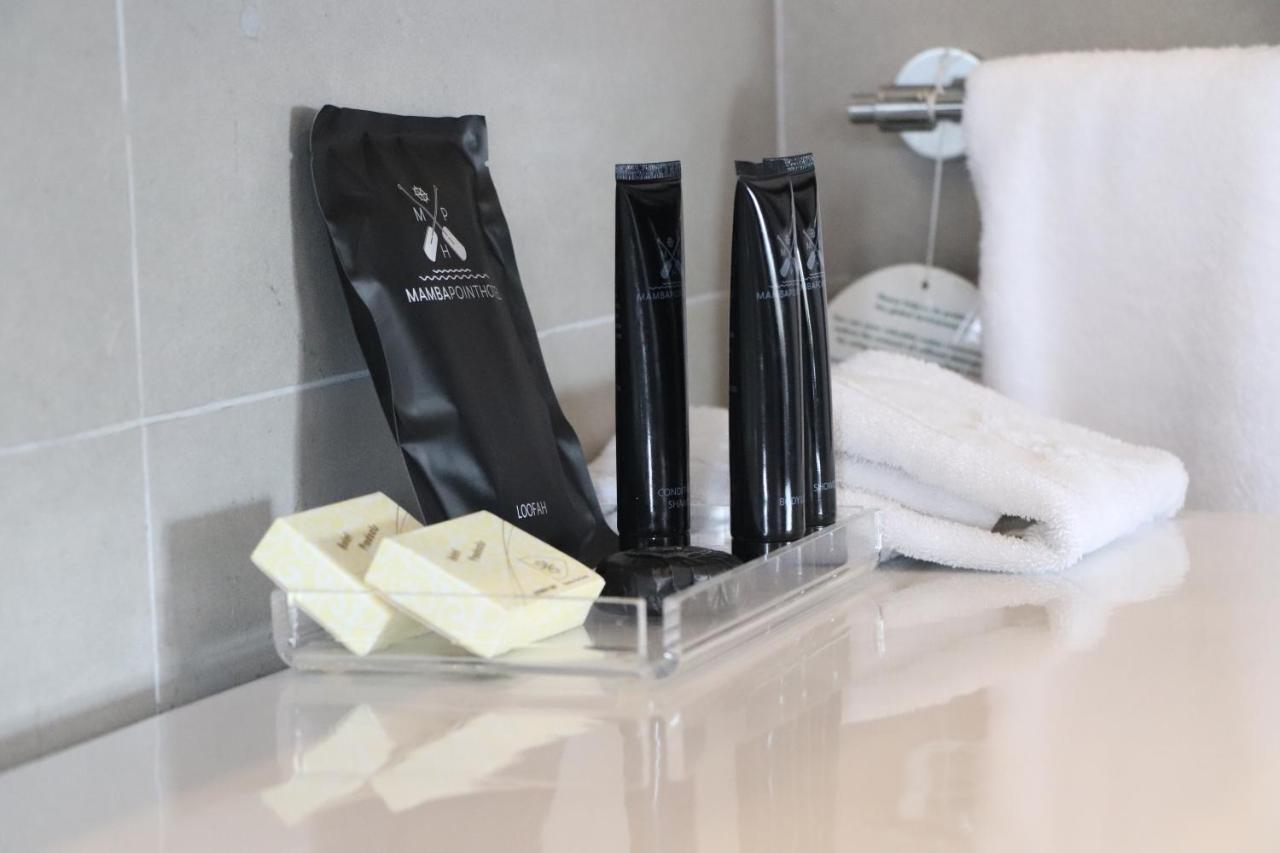 Mamba Point Hotel Монровия Экстерьер фото